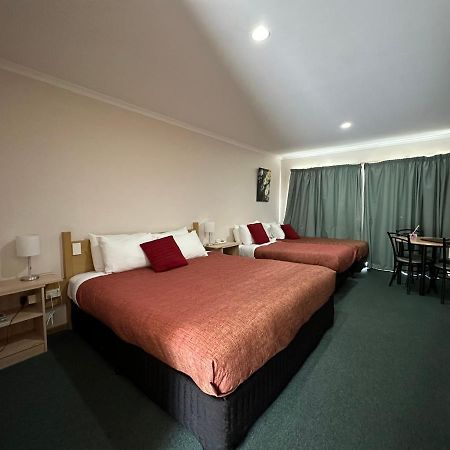Rose Garden Motel Джелонг Екстер'єр фото